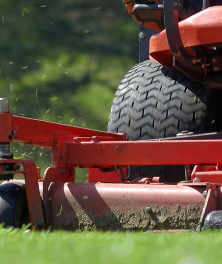 Q & Q's Lawn Care LLC Commercial Lawn Mowing