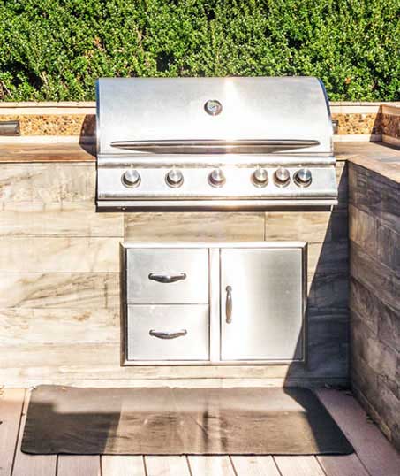 Q & Q's Lawn Care LLC Outdoor Kitchen Services